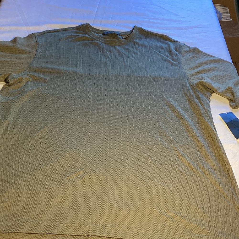 Axist Men's Sage Short Sleeve Shirt NWT
